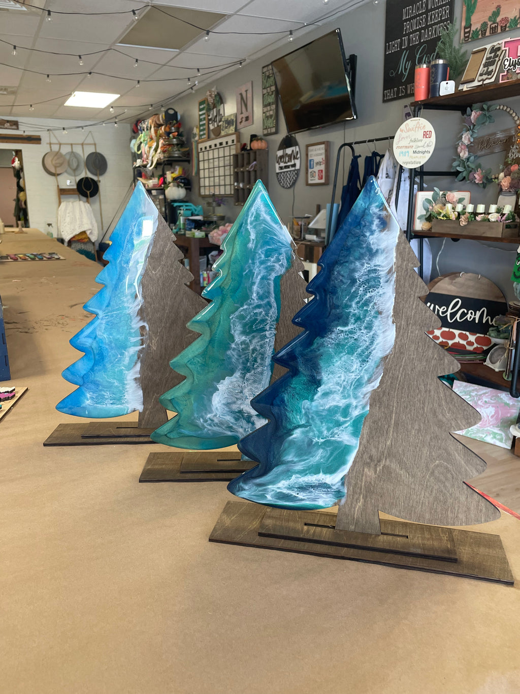 Epoxy Pour Christmas Tree