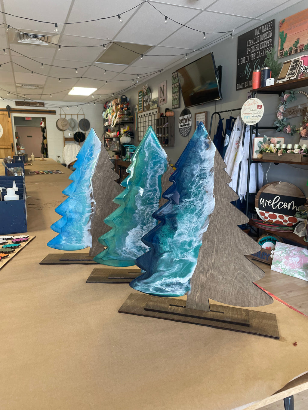 Epoxy Pour Christmas Tree